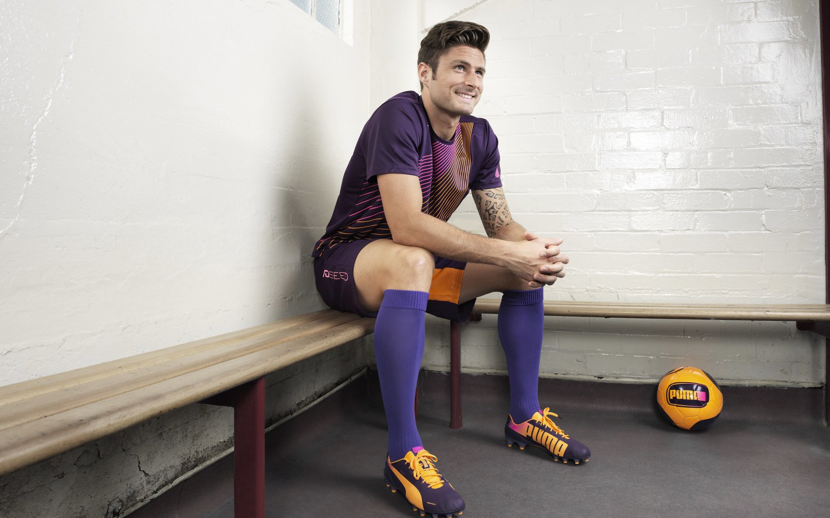 开云官网-意甲比赛战术灵活多变，球员表现令人惊喜，意甲比赛集锦